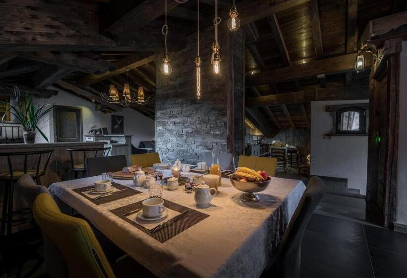 تختخواب و صبحانه Chalet L Etagne