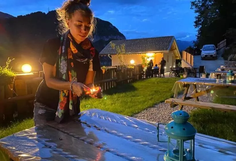 Aamiaismajoitus (B&B) Chalet Torcel Affittacamere