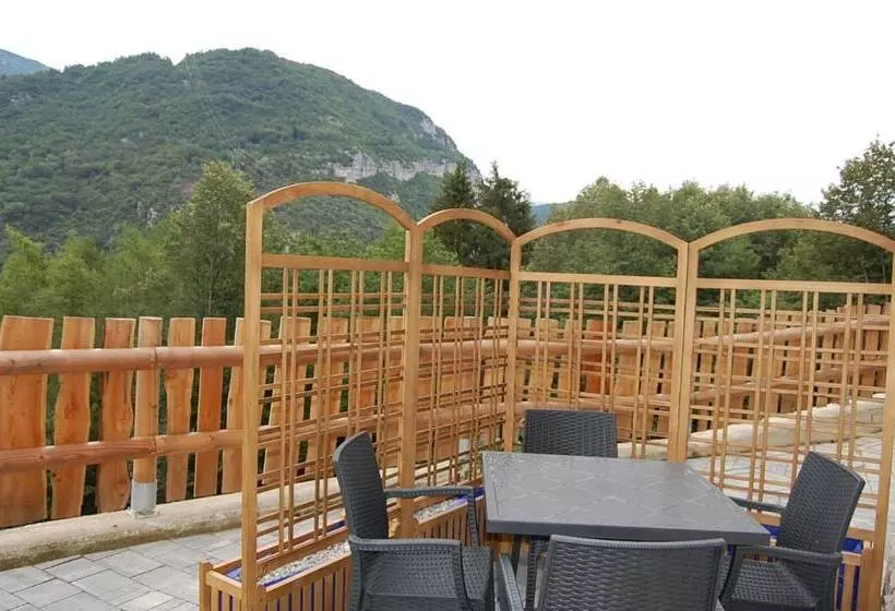 Aamiaismajoitus (B&B) Chalet Torcel Affittacamere