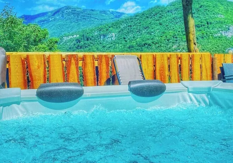 Aamiaismajoitus (B&B) Chalet Torcel Affittacamere