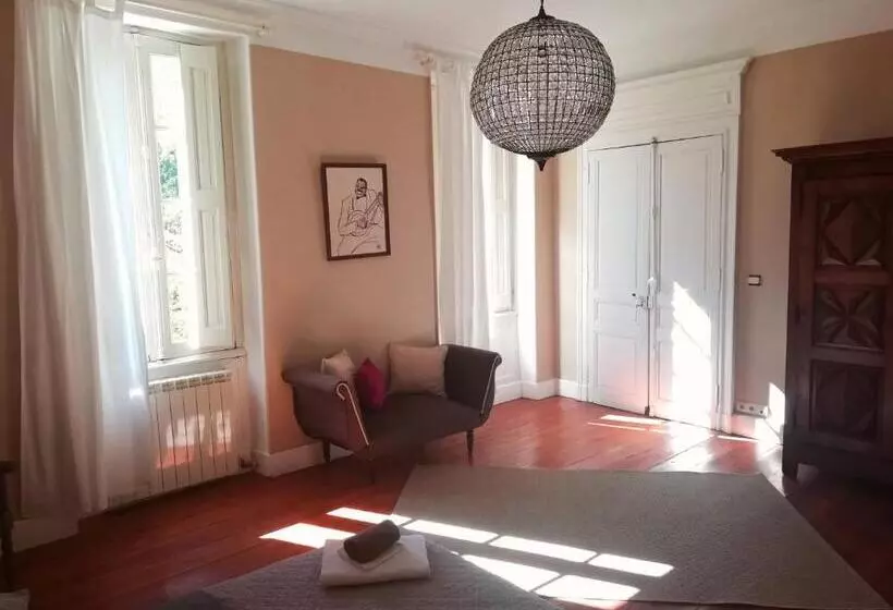 ベッドアンドブレックファースト Domaine De La Célarié