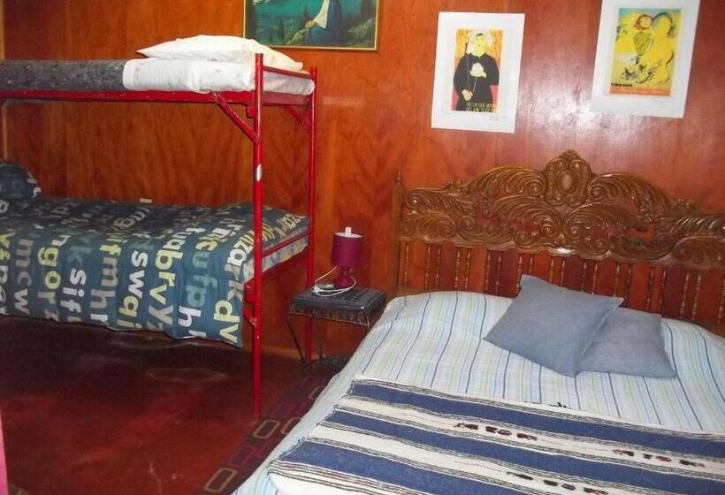 تختخواب و صبحانه Hostal Armando