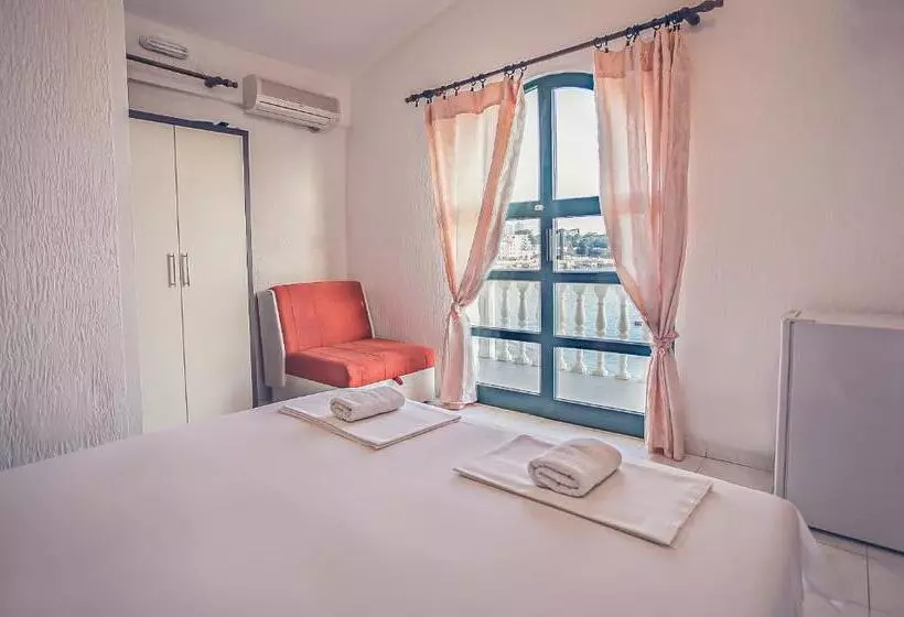 David Apartments And Rooms