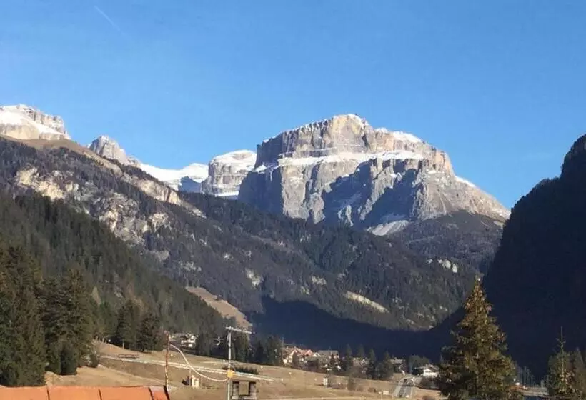 Hotelli Garni Val Udai