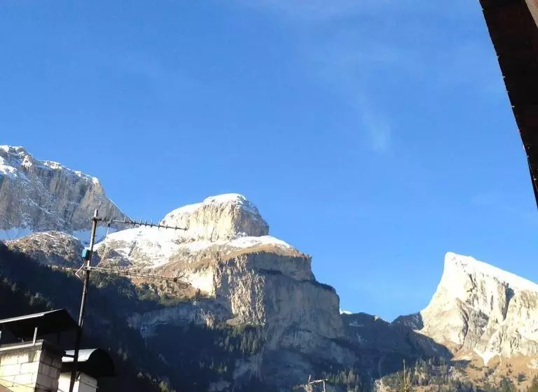 Hotelli Garni Val Udai