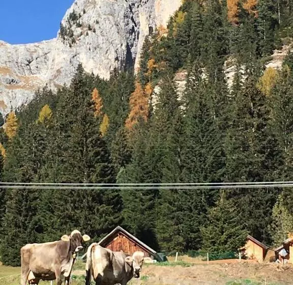 Hotelli Garni Val Udai