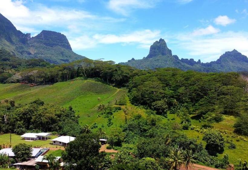 هتل Eco Lodge Village Temanoha