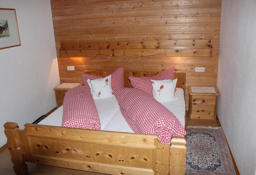 ペンション Adlerhorst