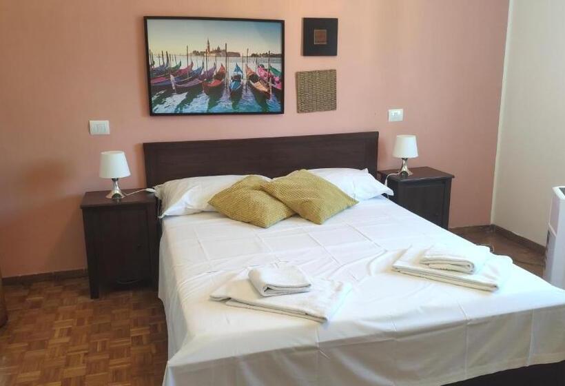 پانسیون Airport Guest House Pisa