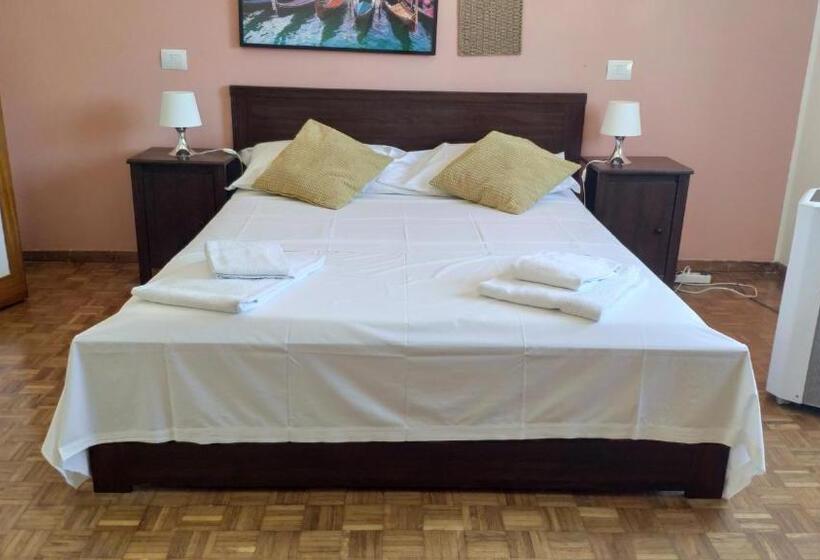 پانسیون Airport Guest House Pisa