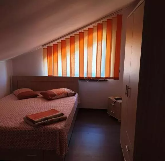 پانسیون Casa Di Madi