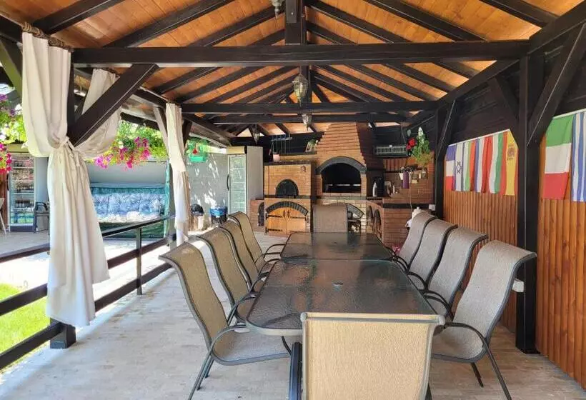 Pensione Kys House