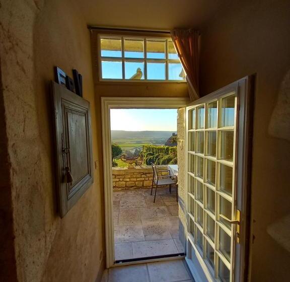 بنسيون Le Prieuré De L Auxois