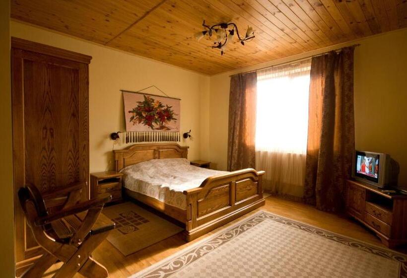 פנסיון Na Velykim