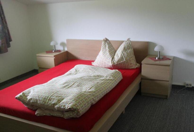 펜션 Schattwalder Hof