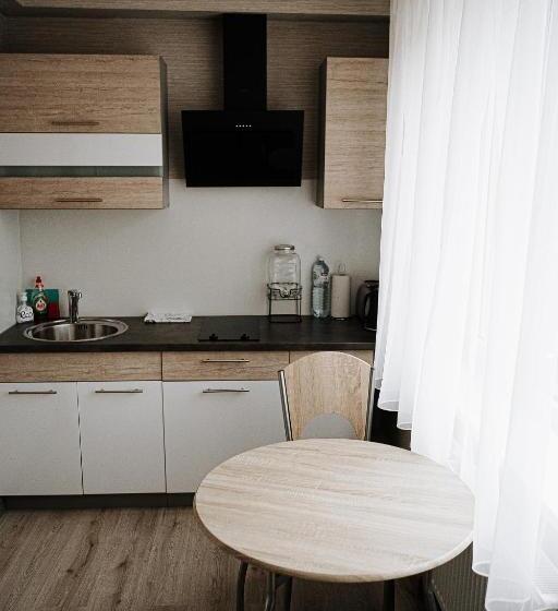 پانسیون Vallery Guest House