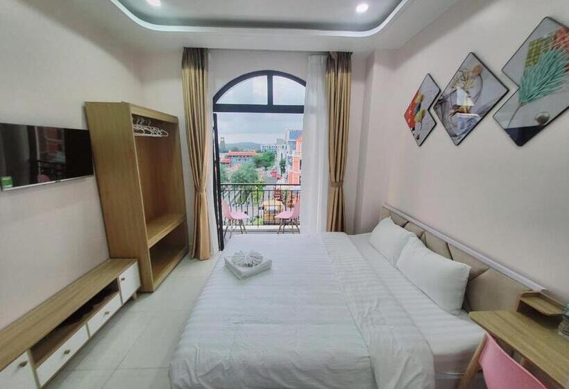 تختخواب و صبحانه Angels Homestay Grand World