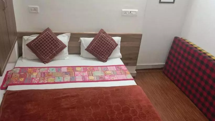 ホテル Bhadu