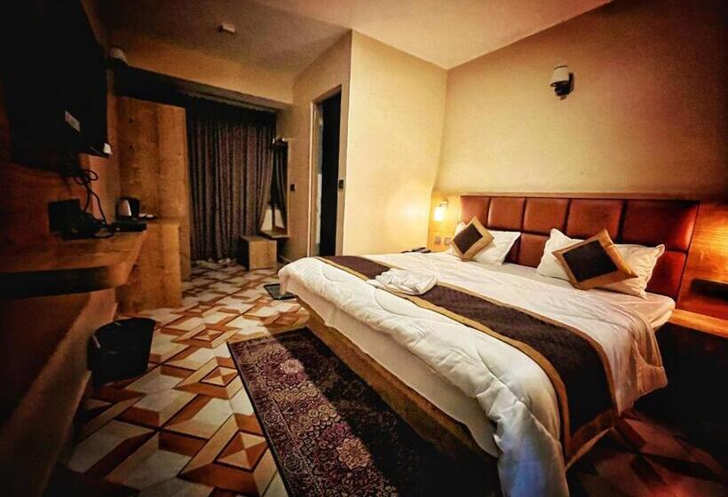 هتل Broz Nazom Retreat Gangtok