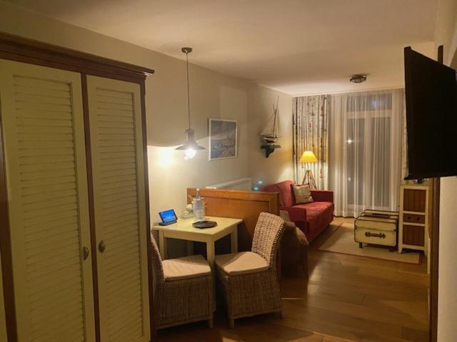 هتل Friese Up Annersiet