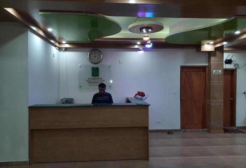 هتل Garden Residents Uttara   Lake View