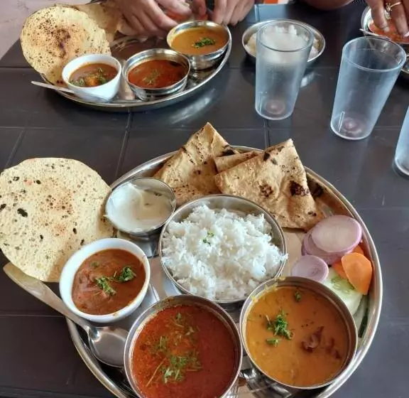 ホテル Omkar Agro Tourism & Resort
