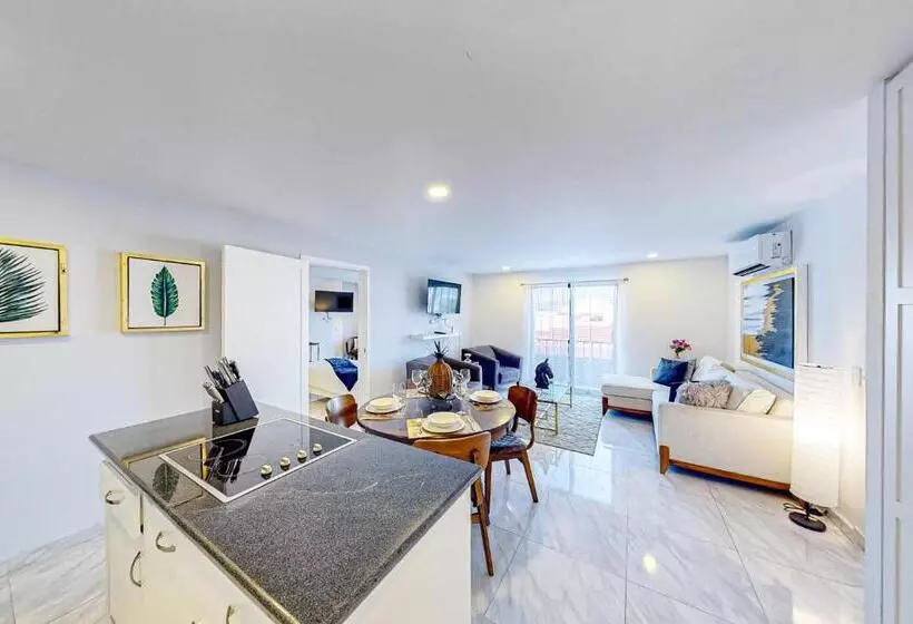 Hotelli Taylor 203 @ Morgan Residences