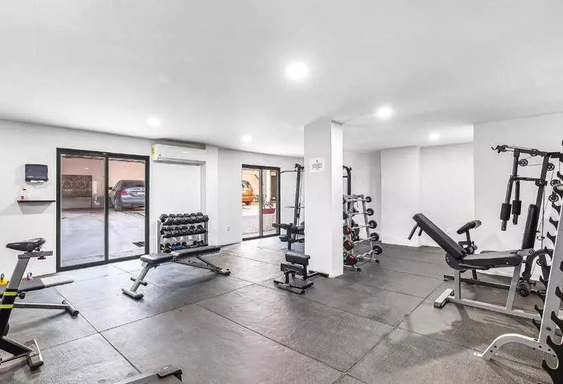 Hotelli Taylor 203 @ Morgan Residences