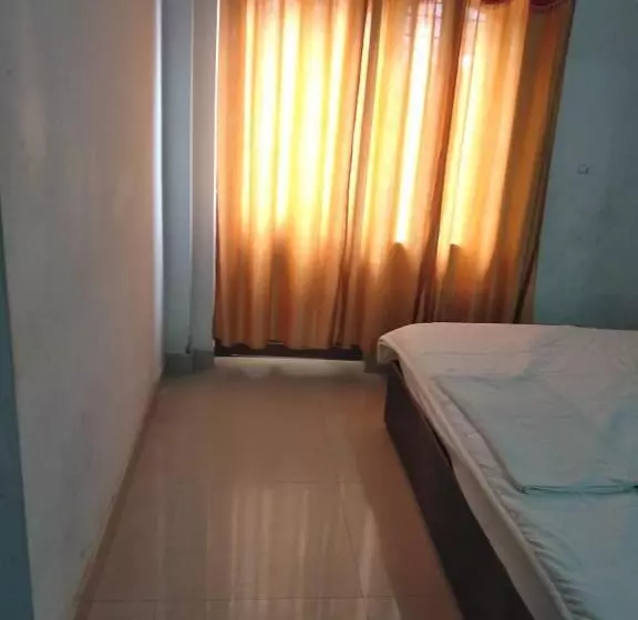 هتل Tms Premier Park Inn