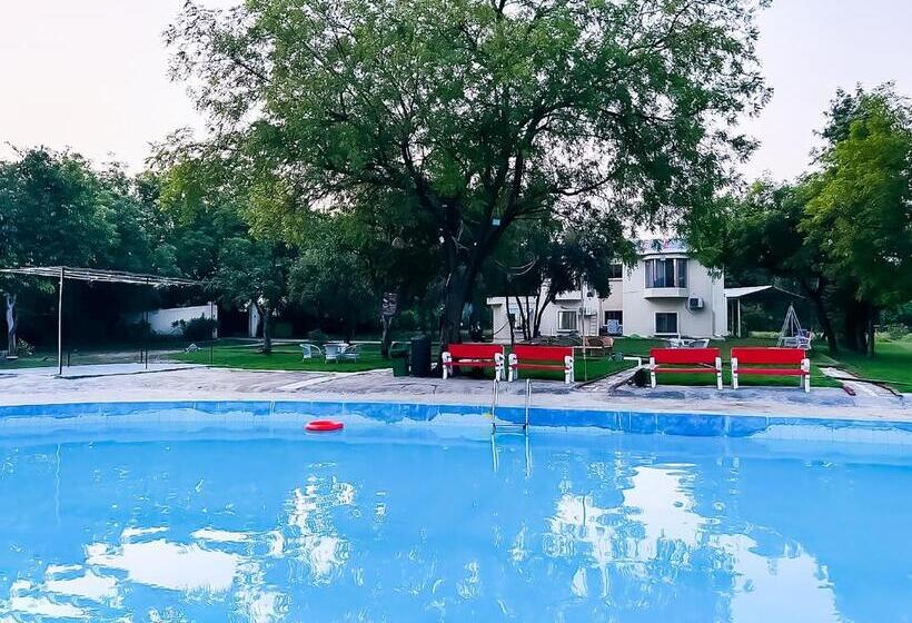 ホテル Willow Wood Villa Sohna Road Gurugram