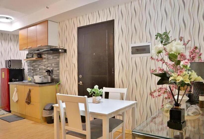 Mesaverte Residences