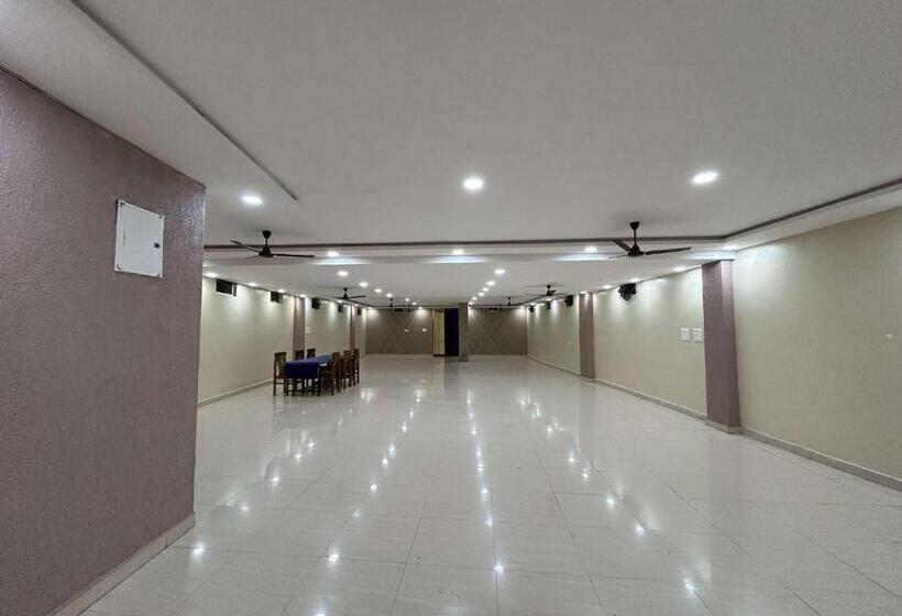 Мотель Shikhar Palace