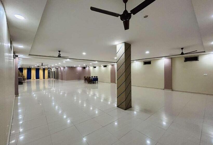 Мотель Shikhar Palace