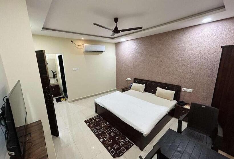 Мотель Shikhar Palace