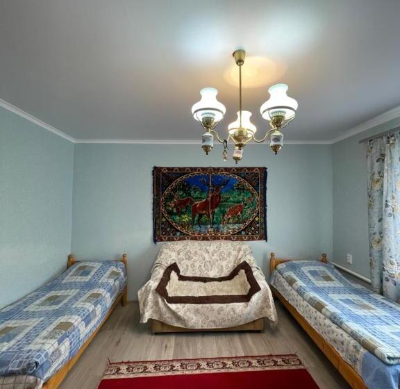 پانسیون Lake House