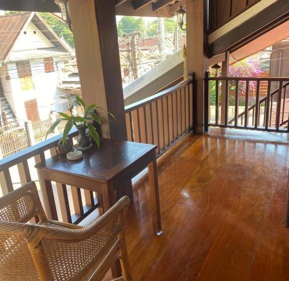 פנסיון Somvang Khily Guesthouse 宋旺吉利 酒店