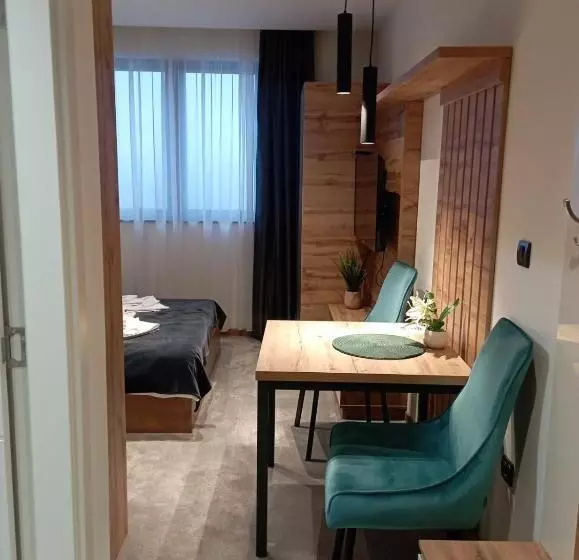 Ru&ki Apartman  Hotel Djina A13