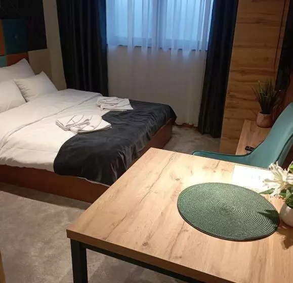 Ru&ki Apartman  Hotel Djina A13