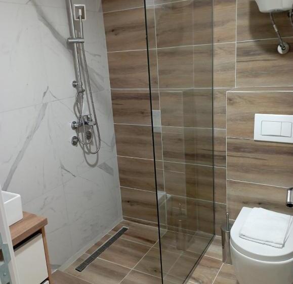 Ru&ki Apartman  Hotel Djina A13