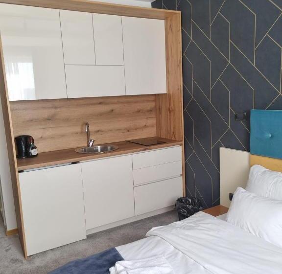 Ru&ki Apartman  Hotel Djina A13