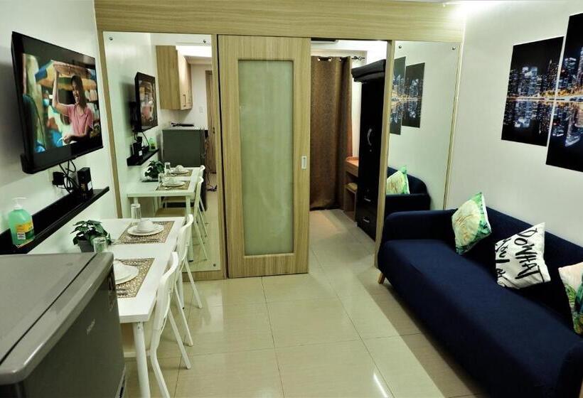 Shore Condo Moa Pasay 1155 Dynastel Staycation