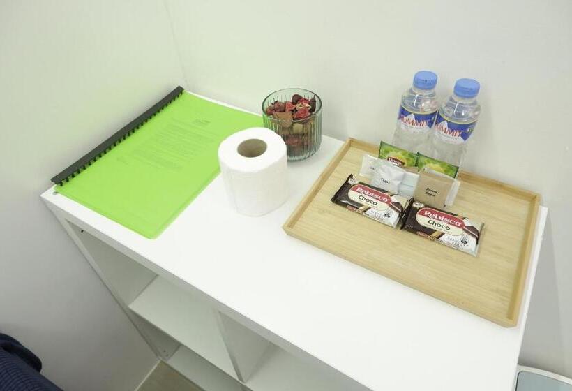 Shore Condo Moa Pasay 1155 Dynastel Staycation