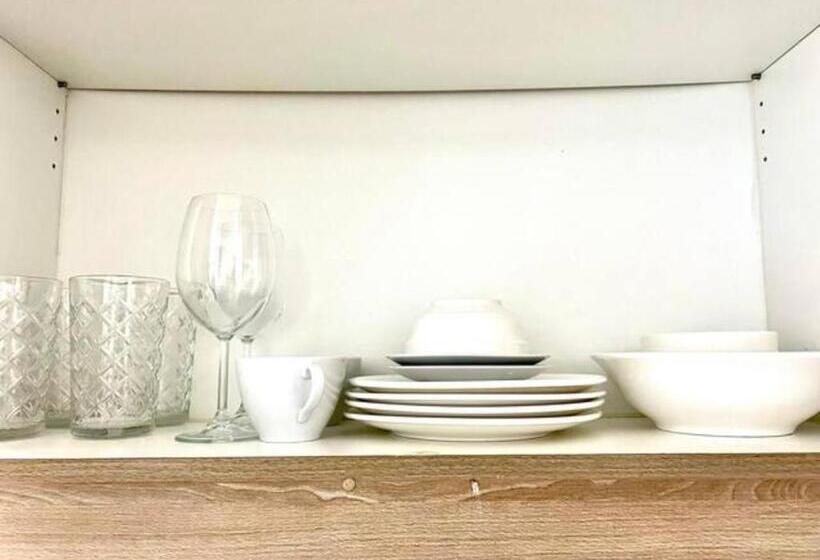 Shore Condo Moa Pasay 1155 Dynastel Staycation