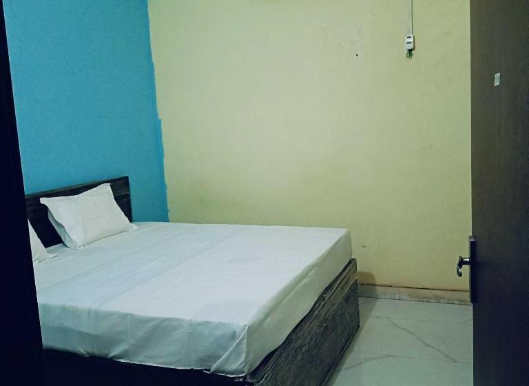 Super Oyo Hotel Shree Ji