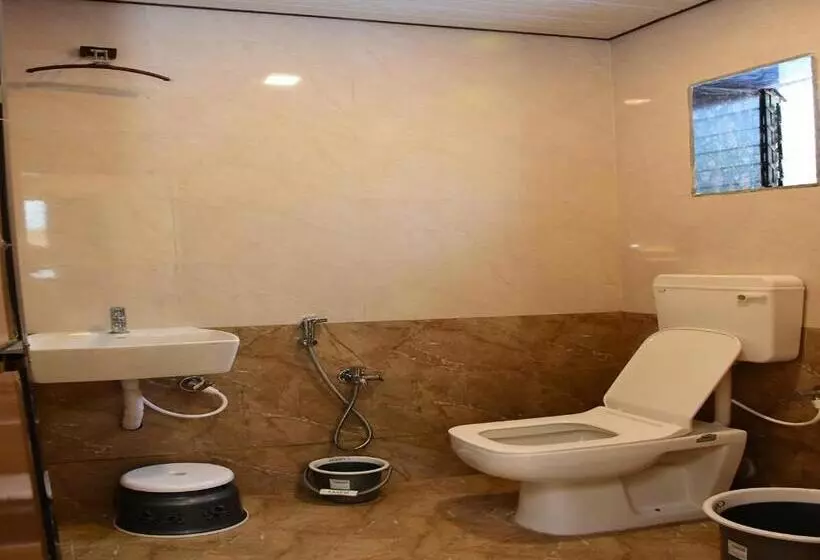 Suyog Hotel,matheran