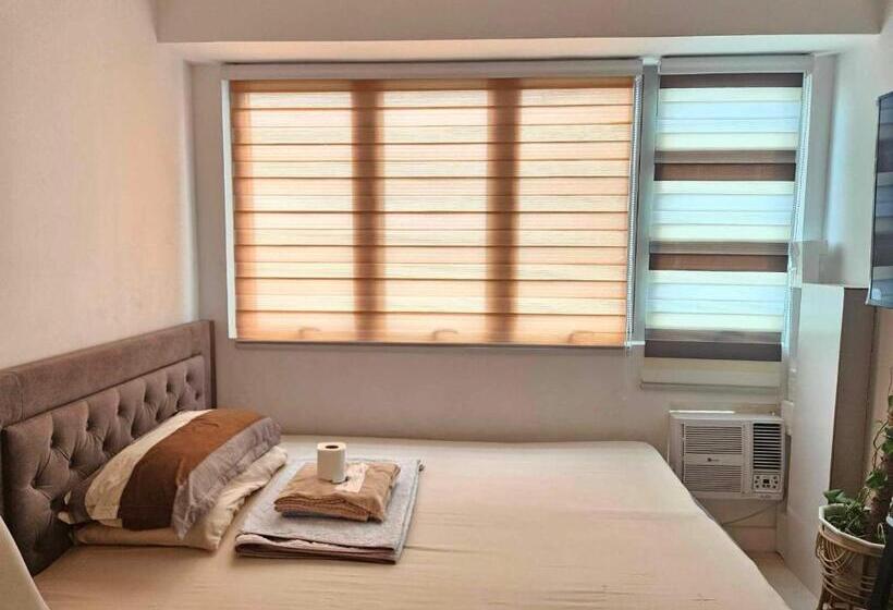 The Residences At Commonwealth By Century Properties