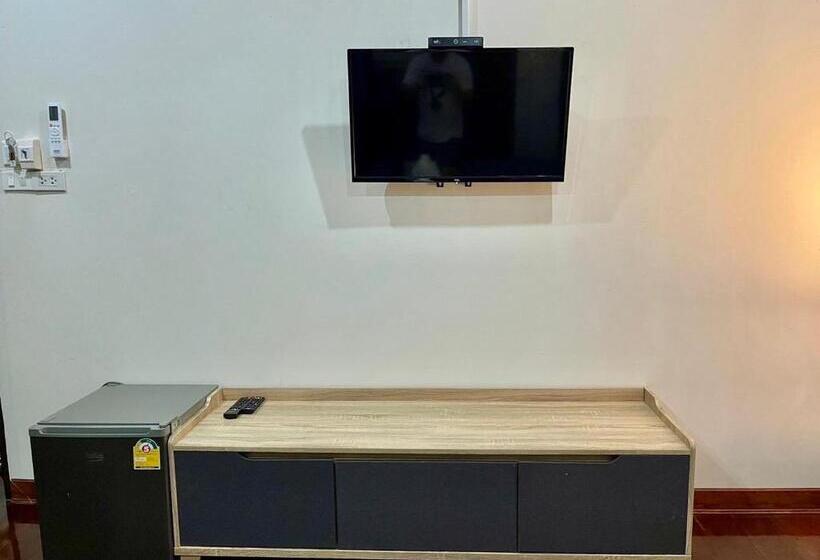 2b Cozy Hostel ตรัง