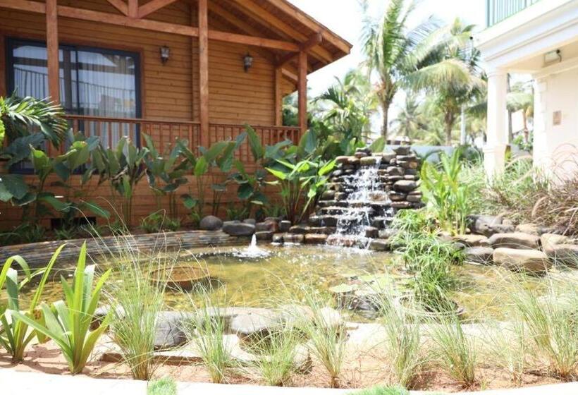 Aaristo Beach Resort And Spa