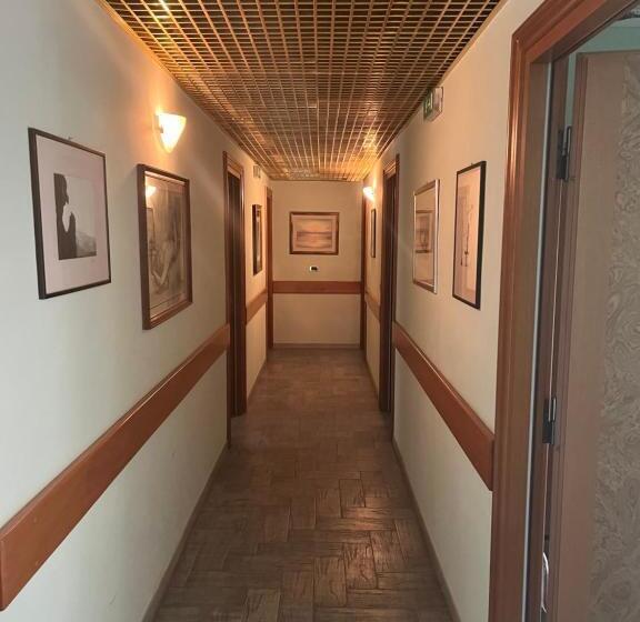 Albergo Ailanthus B&b