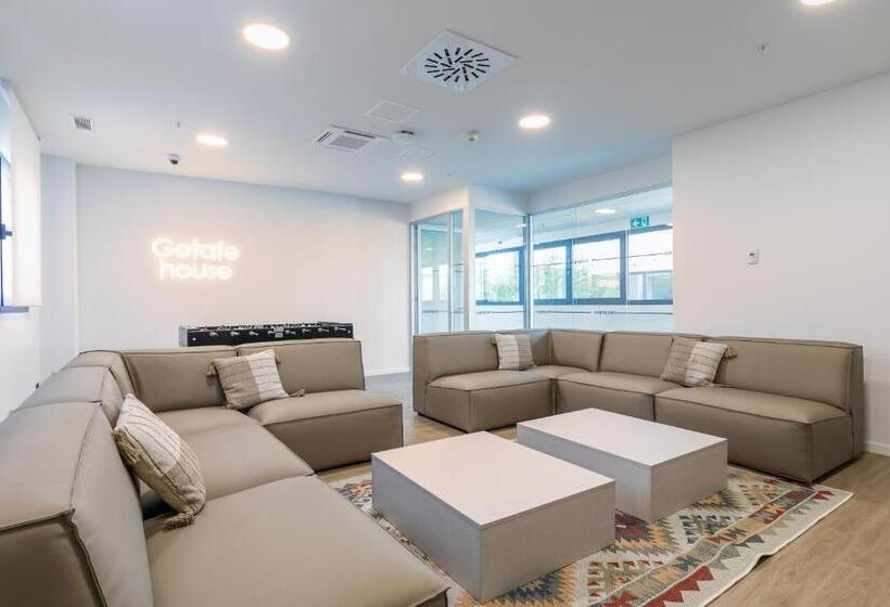 ユースホステル Micampus Getafe Ii Student Residence